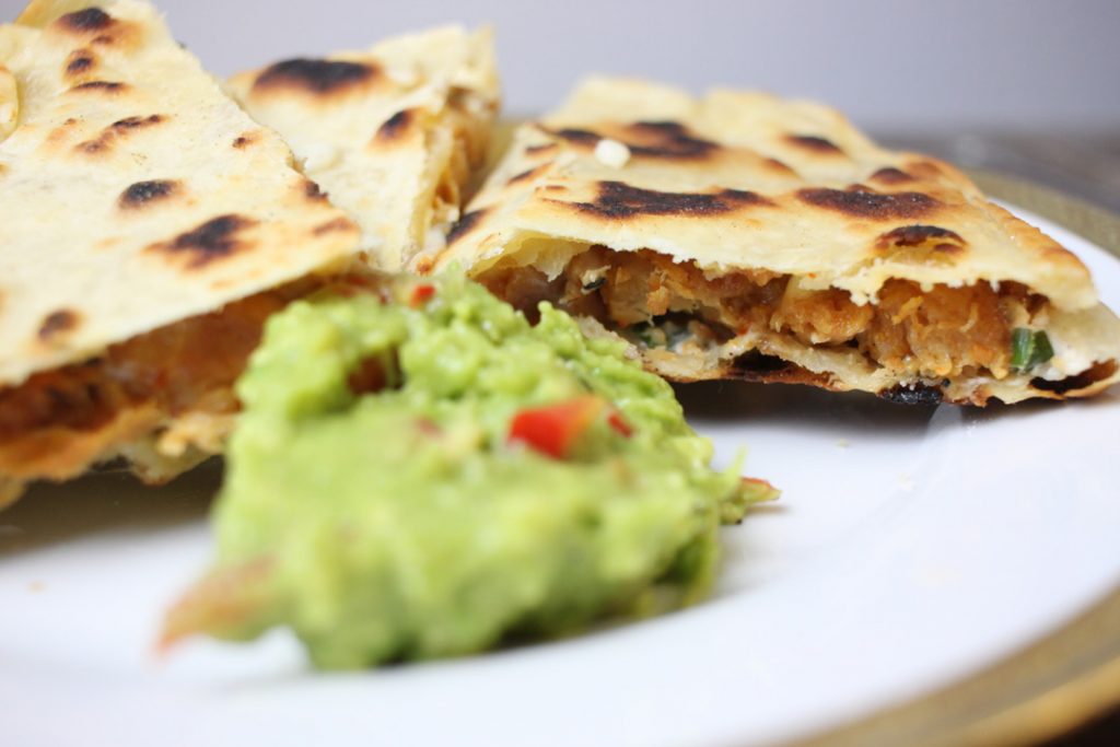Vegetarische Quesadillas mit selbstgemachten Tortillas - brokkolibastards